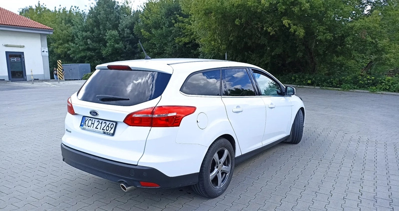 Ford Focus cena 39900 przebieg: 256468, rok produkcji 2017 z Chrzanów małe 37